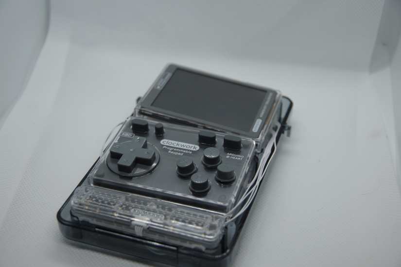 ClockworkPi Review The ClockworkPi GameShell is a Fun DIY Gameboy